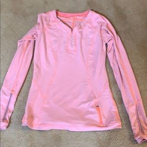 Lululemon shirt size Medium
